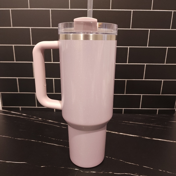 Stanley Tumbler Aster 40oz - Picture 3 of 5